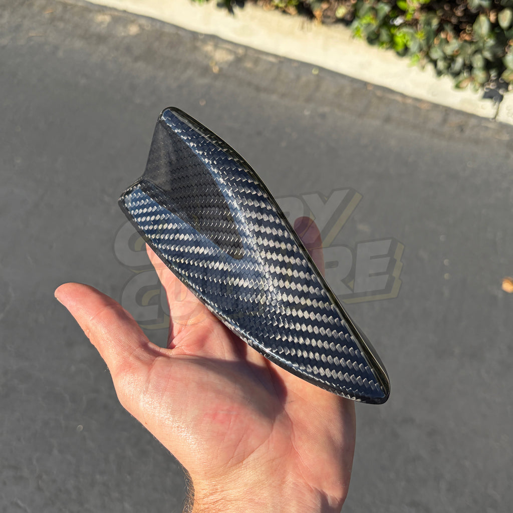 Carbon Fiber Antenna Cover - Toyota Camry (2018-2024) SE / XSE / LE / XLE / TRD