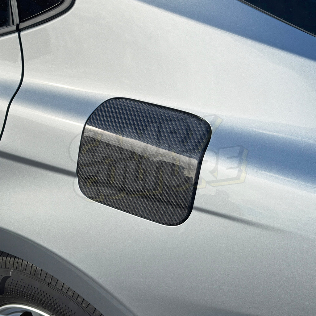 Carbon Fiber Fuel / Gas Tank Cap Cover- Toyota Camry (2025-2026) SE / XSE / LE / XLE